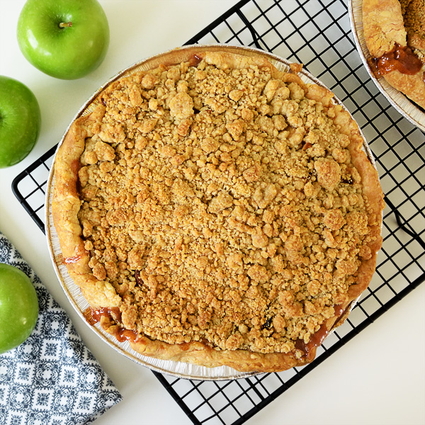 Apple Crumble Pie - Little Swiss Baker